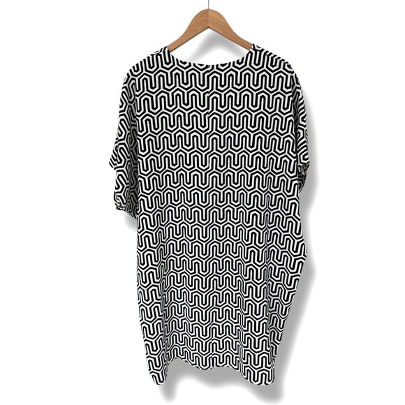 Chico's Size‎ 2 = 12/14 Geometric-Print V-Neck Wedge Tunic Top Shirt Blouse - Picture 6 of 10